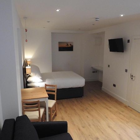 House Of Juniper - Luxury Accessible Apartment Broadford  Εξωτερικό φωτογραφία