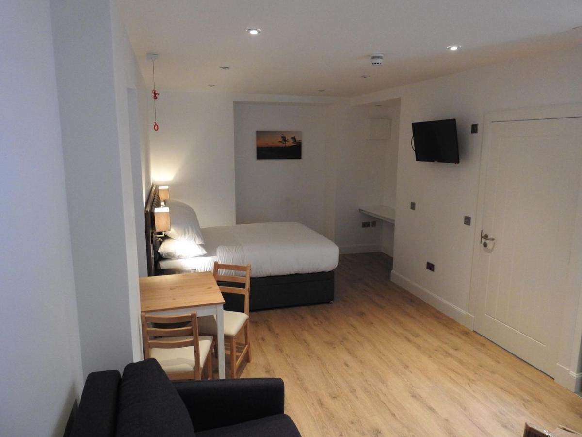 House Of Juniper - Luxury Accessible Apartment Broadford  Εξωτερικό φωτογραφία